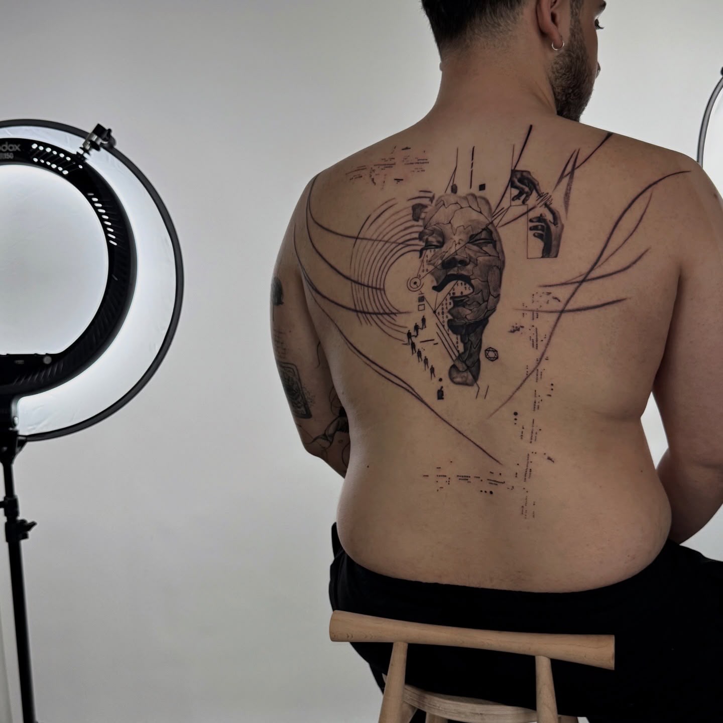 Abstract Realism dövme — Tunç Coşkun